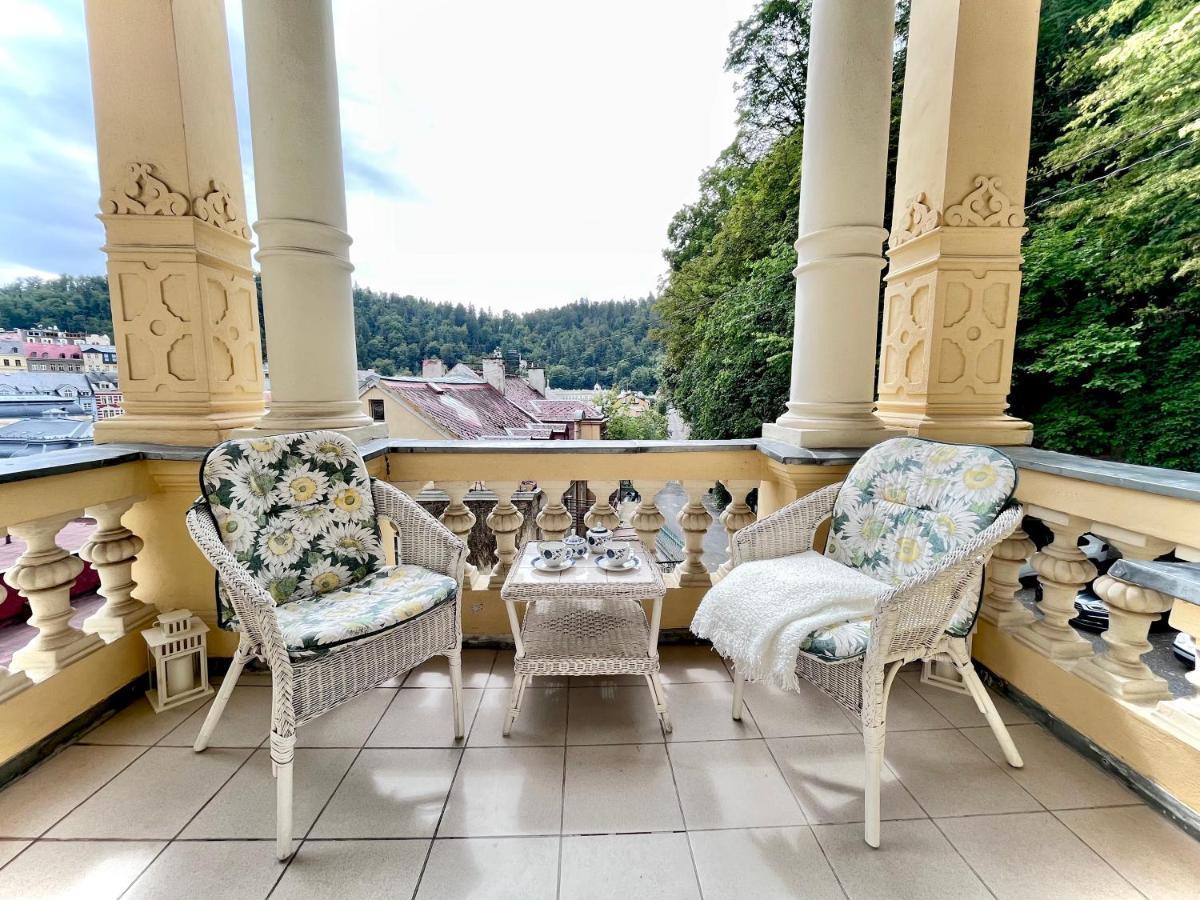 Bohemian City - Amazing View, Garage KLV Exterior foto